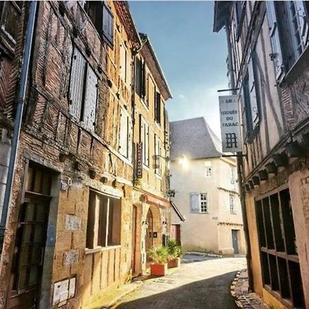 Appartement Au Coeur Du Centre Historique 贝尔热拉克 外观 照片
