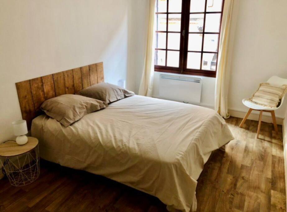 Appartement Au Coeur Du Centre Historique 贝尔热拉克 外观 照片